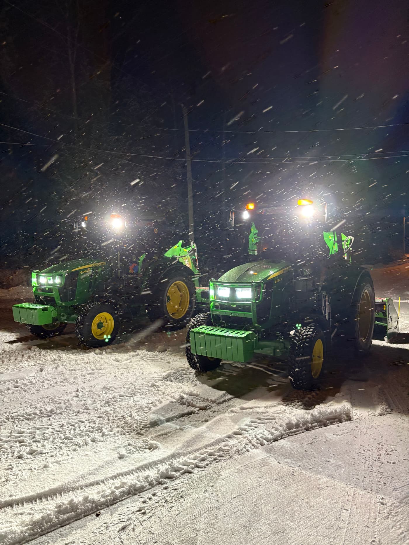 Tracteurs T8 et T9 pour le déneigement